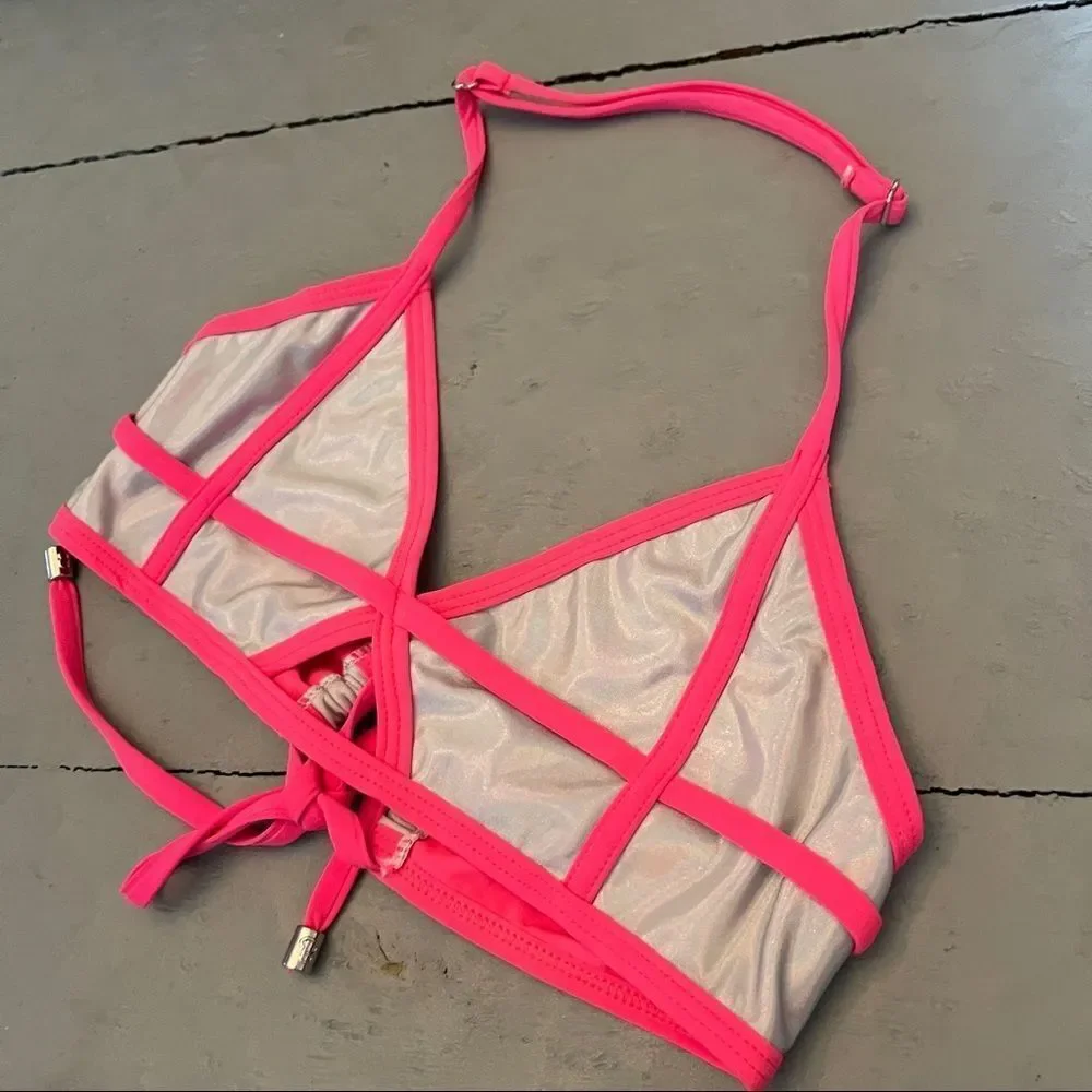 Beach Bunny Hologram & Coral‎ Bikini Top